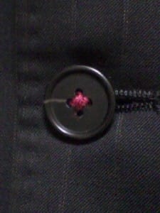 スーツのボタン